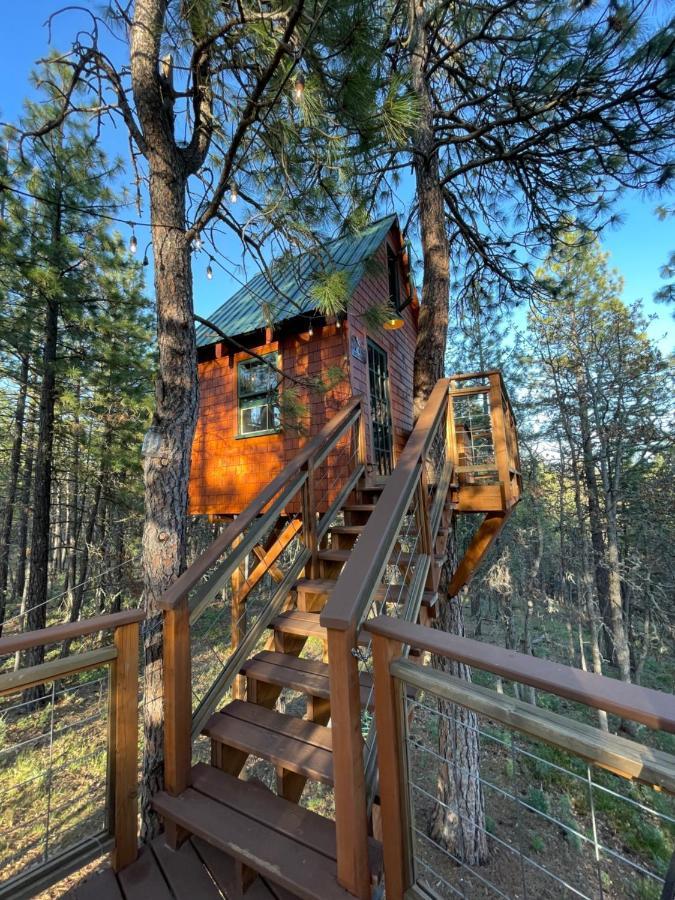 Treehouse Ranch Hotell Goldendale Eksteriør bilde